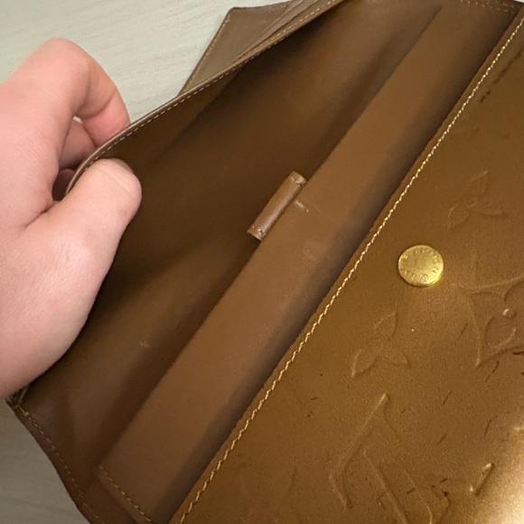 Louis Vuitton Metallic Gold Monogram Wallet - Picture 3 of 11